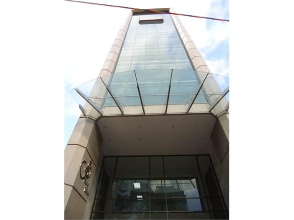 Phương Tower Bạn Của Những Doanh Nghiệp Trẻ