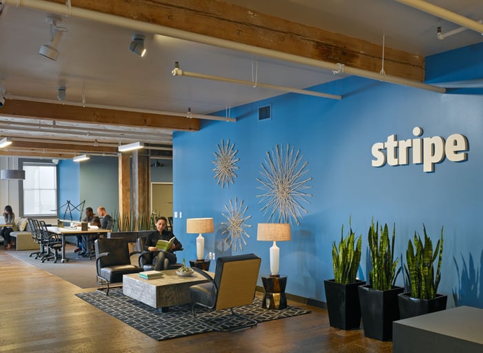 Nội thất văn phòng bên trong công ty Stripe